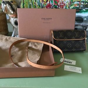 Louis Vuitton Florentine Pochette Belt Bag